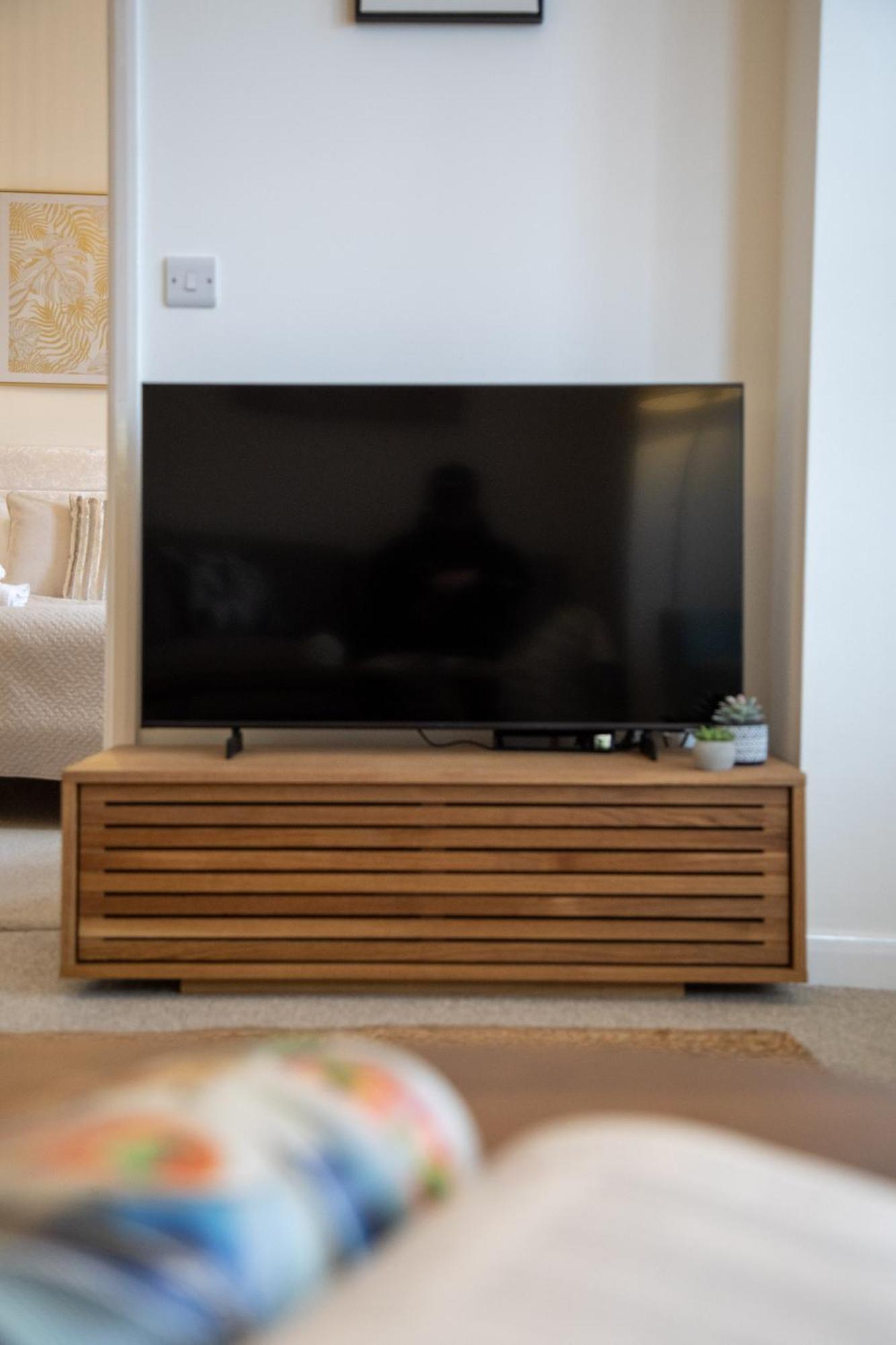 Crescent House Apartments Telford Quarto foto